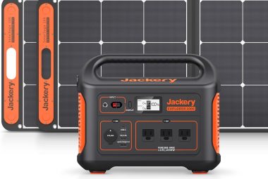 Jackery Solar Generator 1000